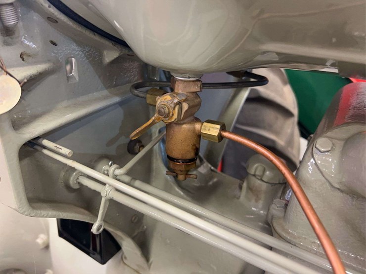 1927-fordson-with-continental-corn-picker-image-29