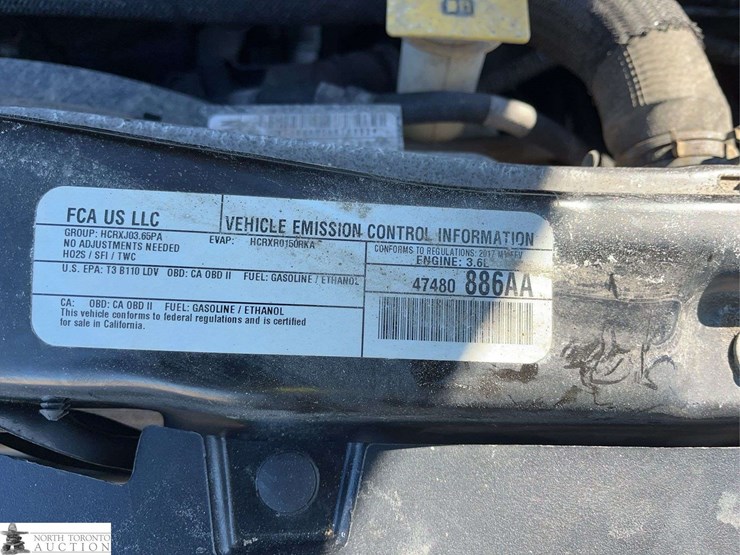 2017-dodge-grand-caravan-sxt-image-17