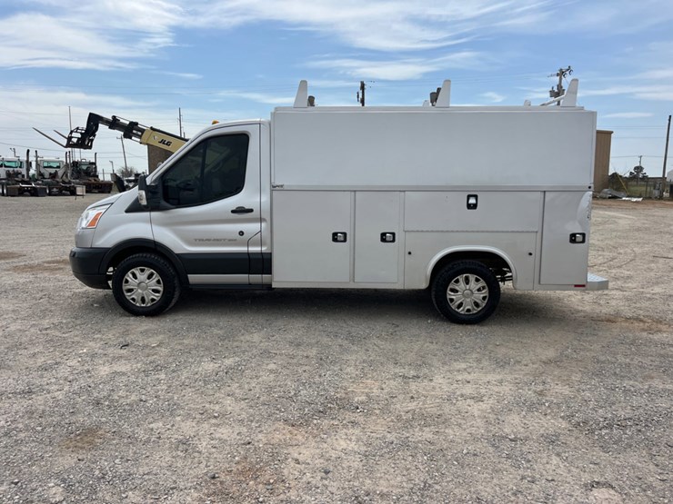 2018-ford-transit-image-12