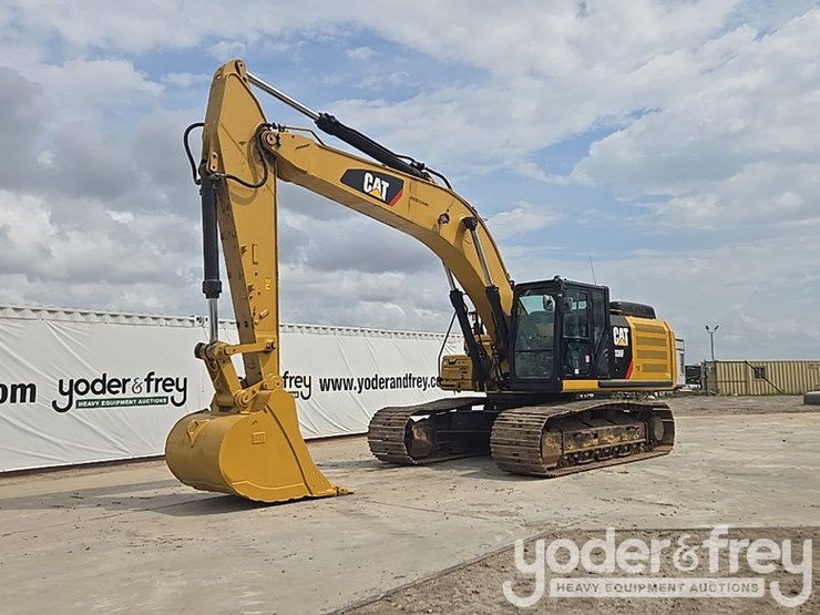 2017-caterpillar-336fl-image-1