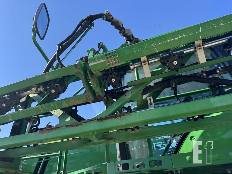 2017-john-deere-r4038-image-28
