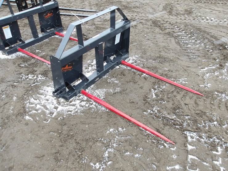 #7396-•-skid-steer-bale-spear-image-3