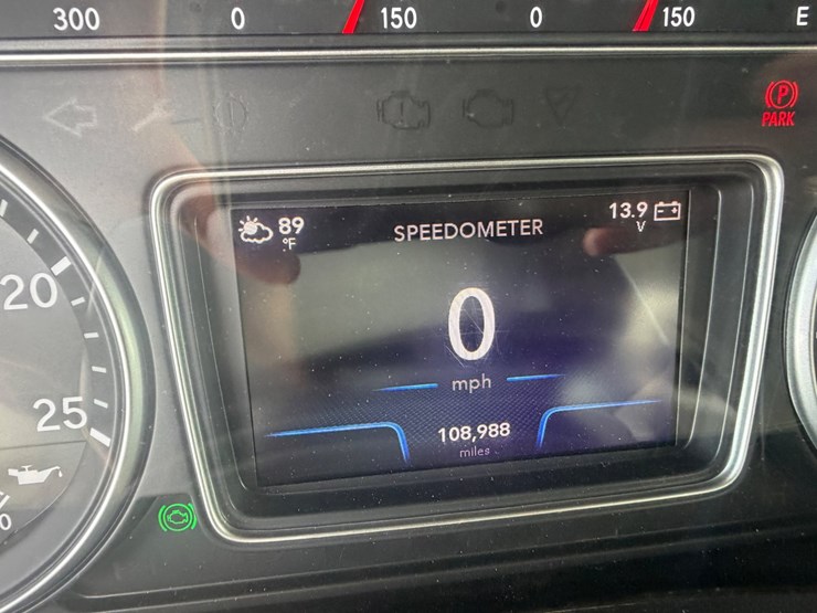 2024-international-hx620-image-35