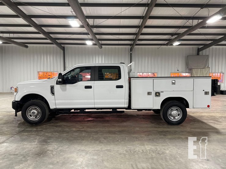 2022-ford-f350-image-5