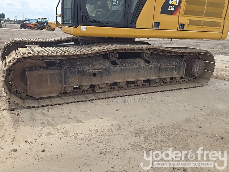 2019-caterpillar-336-image-9