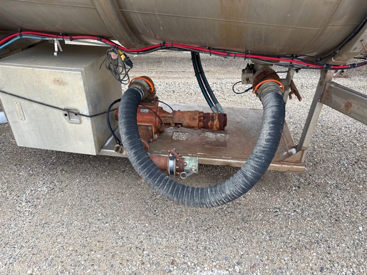 2009-polar-tank-image-8