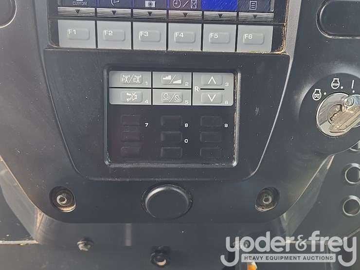 2014-komatsu-d61px-23-image-119