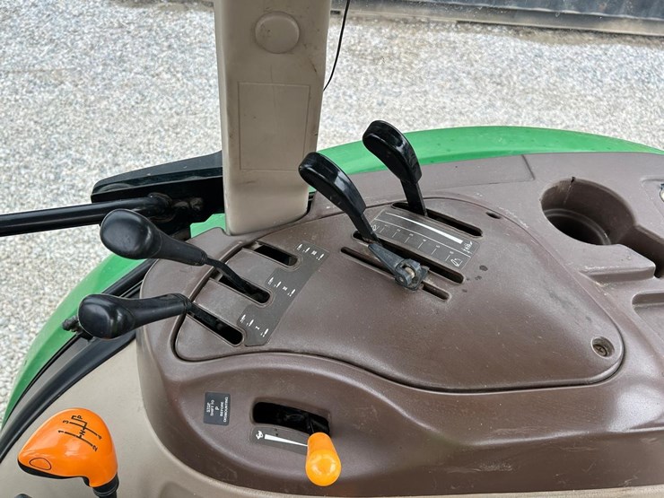 john-deere-5325-image-25