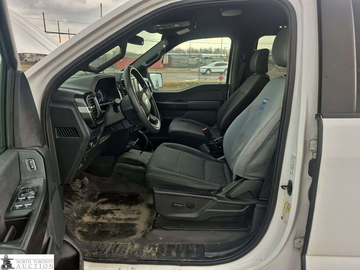 2021-ford-f150-image-13