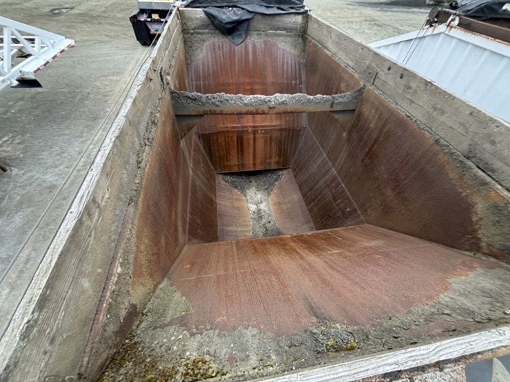 1992-king-load-image-17