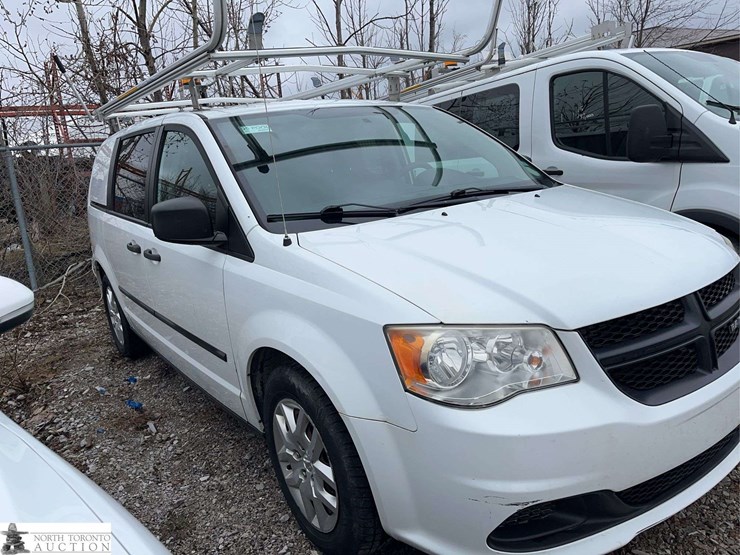 2014-ram-c/v-image-3