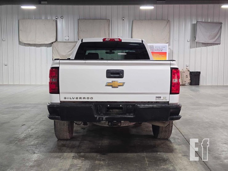 2015-chevrolet-silverado-1500-image-8