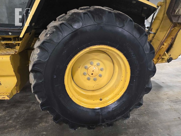 2001-caterpillar-430d-image-37