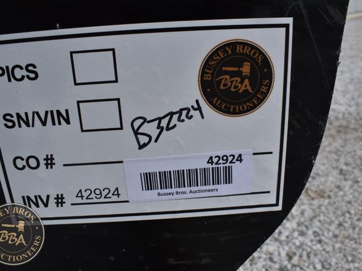 john-deere-shooting-target-42924-image-3