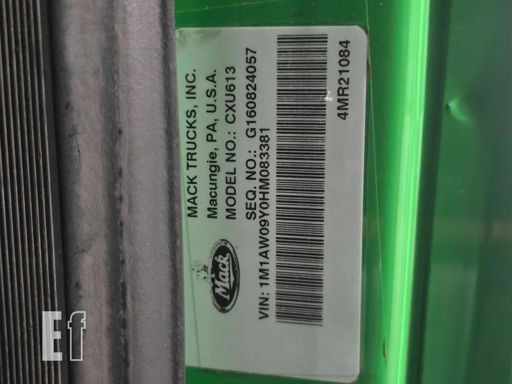 2017-mack-pinnacle-cxu613-image-29