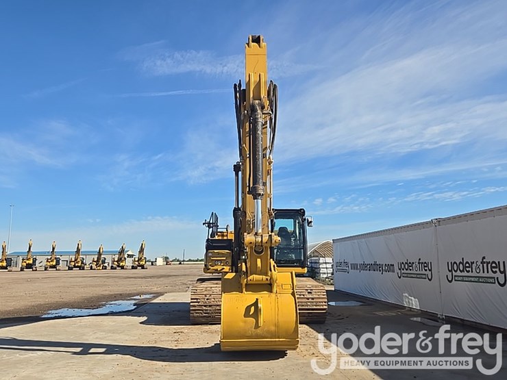 2019-caterpillar-336-image-8