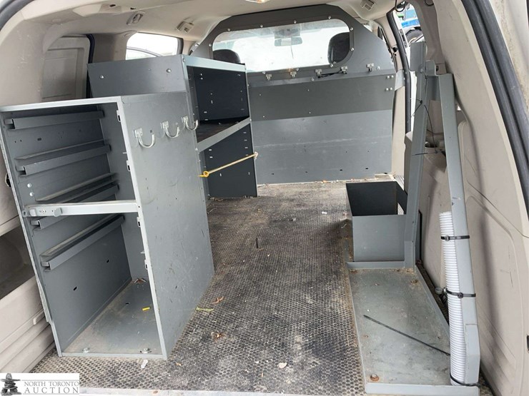 2015-ram-c/v-image-24