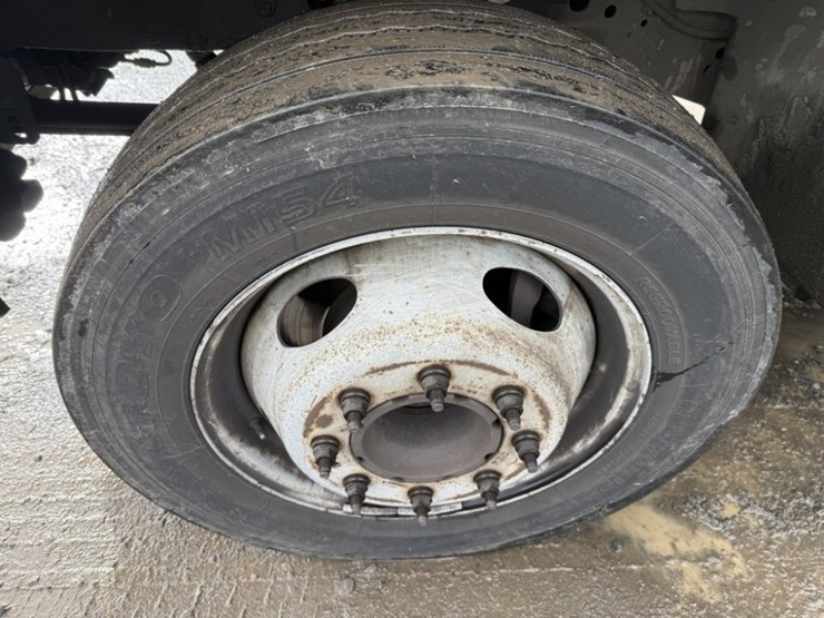 2001-ford-f550-xl-sd-image-15