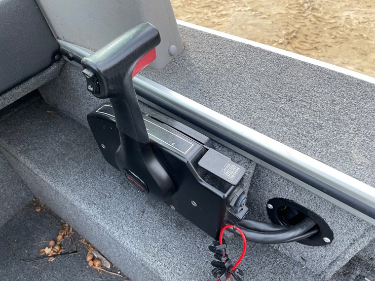 #510-•-2006-alumacraft-dominator-sport-165-boat-(has-wi-title)-image-58