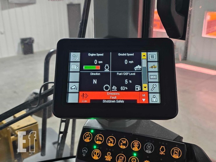 2023-caterpillar-930m-image-17