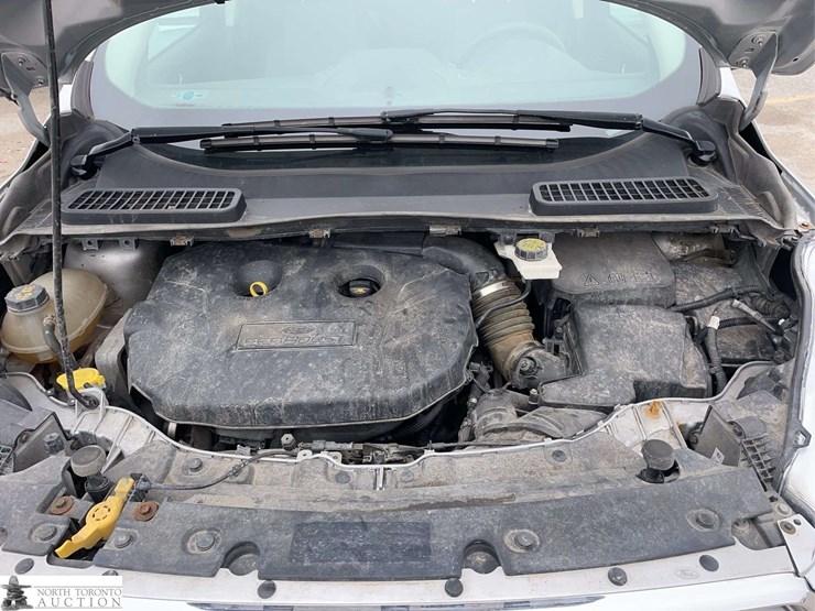 2017-ford-escape-image-10