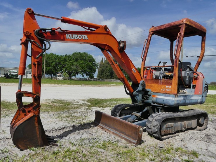 kubota-kx61-2-image-1