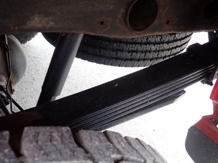 2022-chevrolet-2500hd-image-67