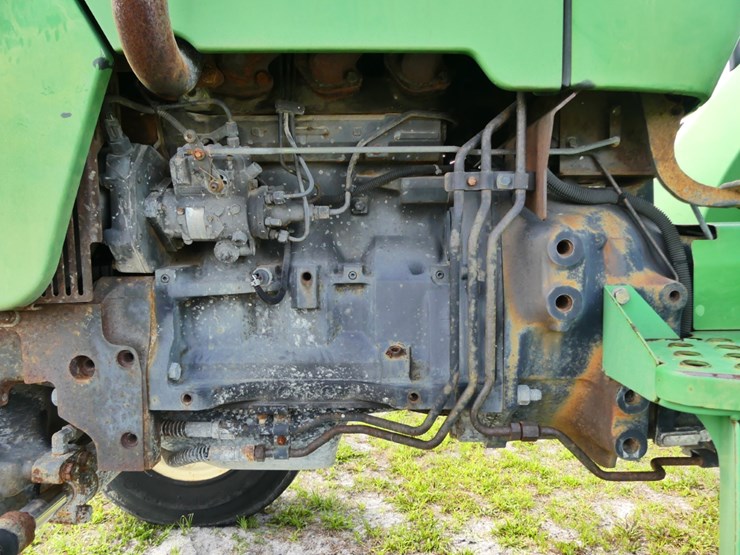 john-deere-5210-image-8