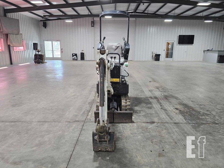 2022-bobcat-e10-image-7