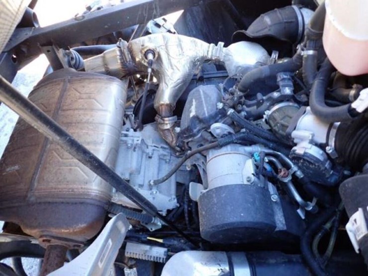 2021-can-am-defender-limited-hd10-4x4-side-by-side-image-44