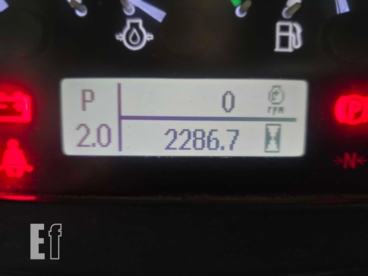 2016-deere-655k-image-16