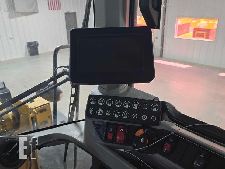 2023-caterpillar-930m-image-16