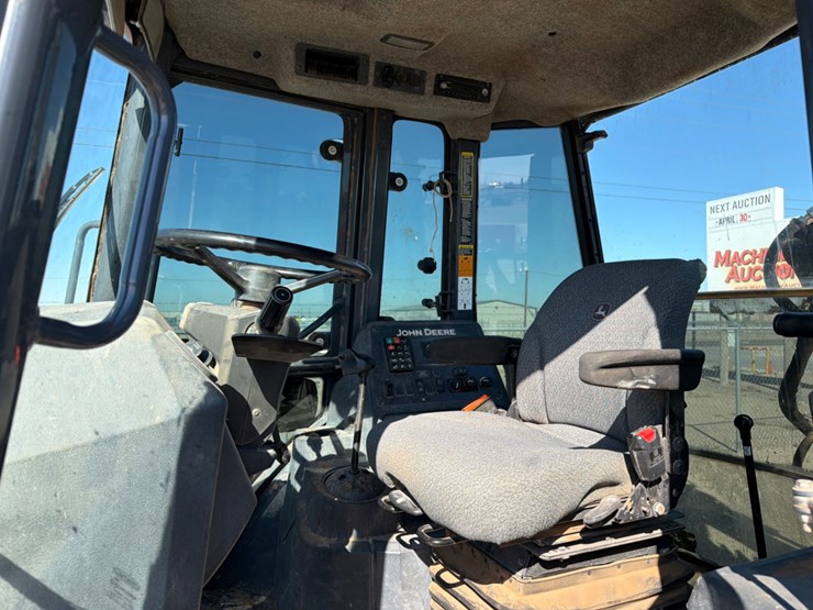 deere-310sl-image-11