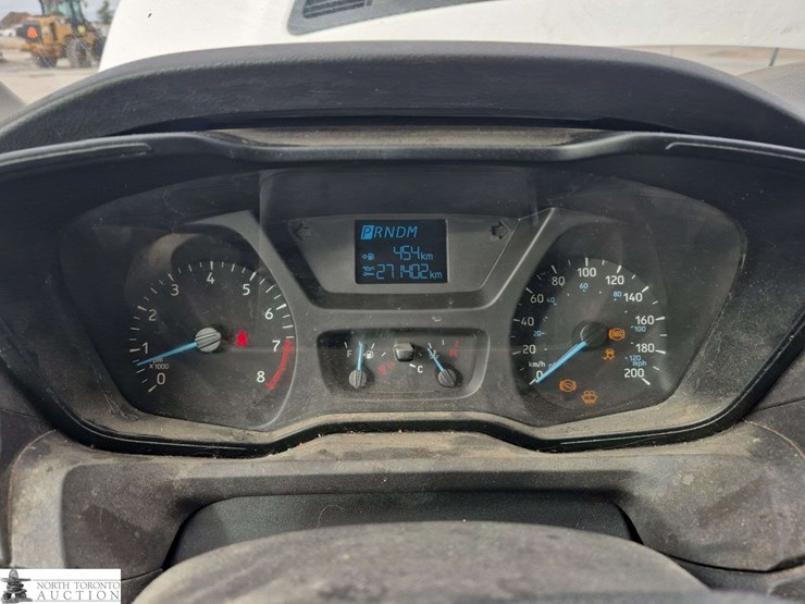 2017-ford-transit-image-12