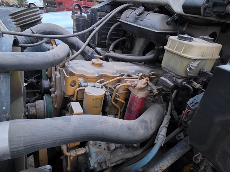 2000-caterpillar-3126-image-42