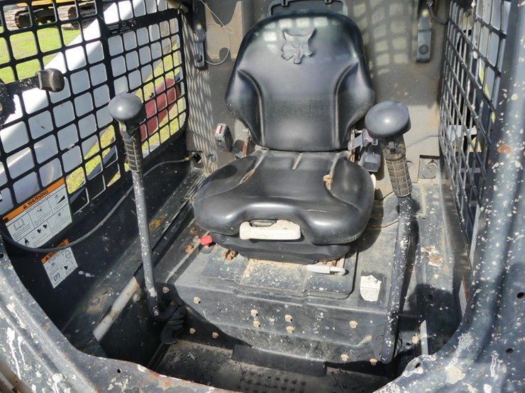 2015-bobcat-t590-image-12