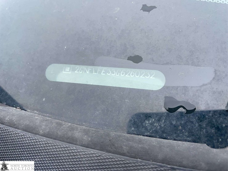 2016-chevrolet-equinox-image-17