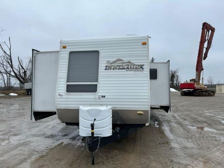 2010-gulf-stream-innsbruck-supreme-lodge-40tbs-t/a-image-3