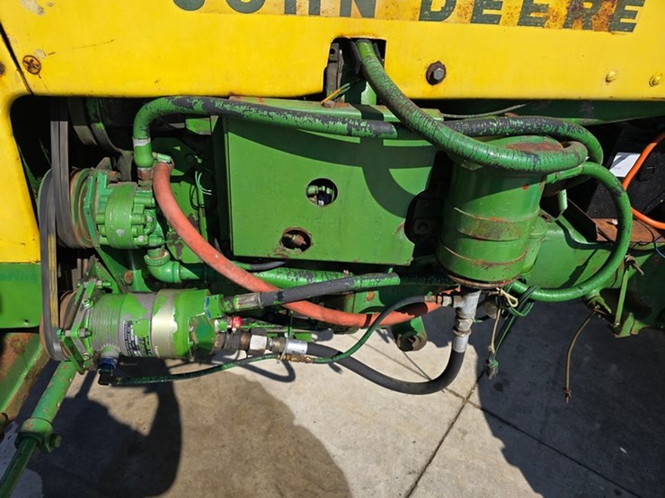 1960-john-deere-435-image-21