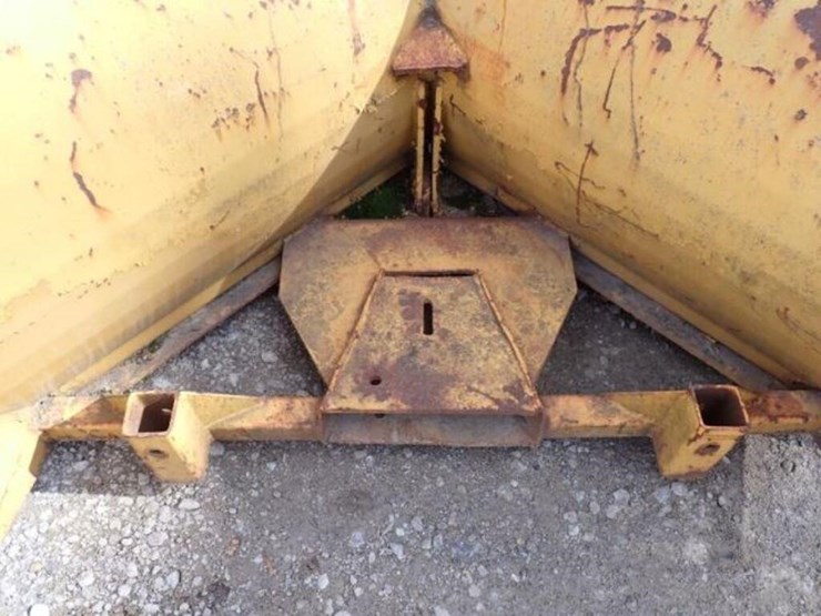 4-ft-v-plow-045365-image-8