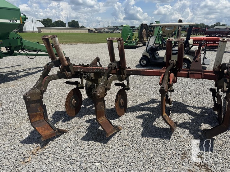 international-14-image-8