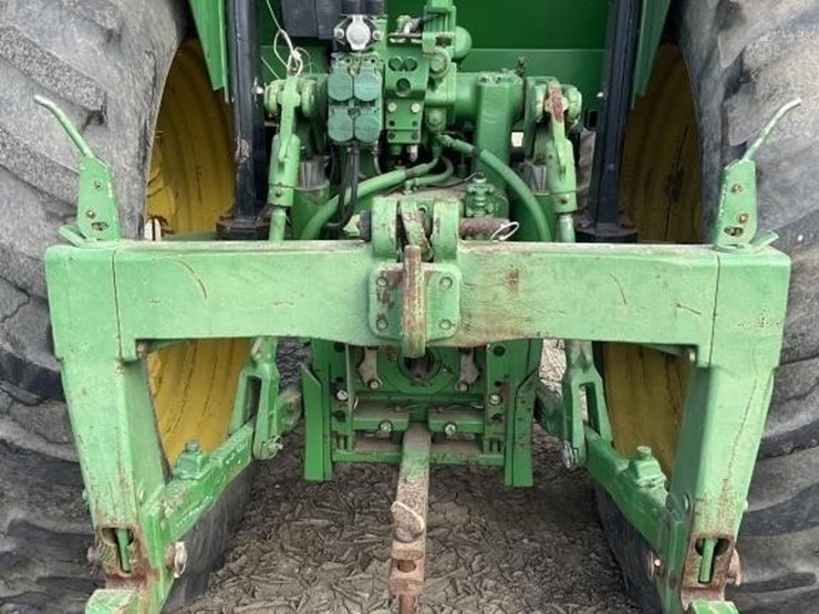 john-deere-7220-image-7