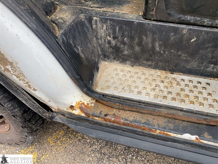 2016-ford-transit-image-32