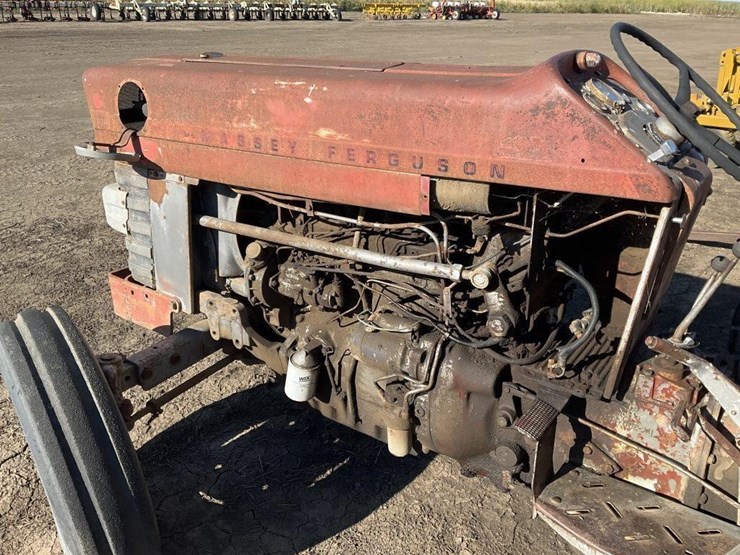 massey-ferguson-175-image-9