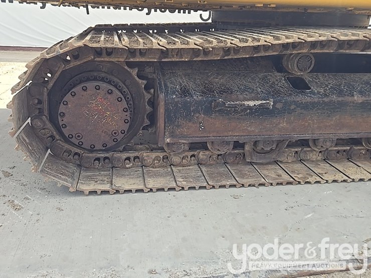 2019-caterpillar-336-image-17