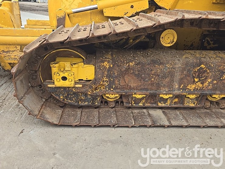 2014-komatsu-d61px-23-image-11