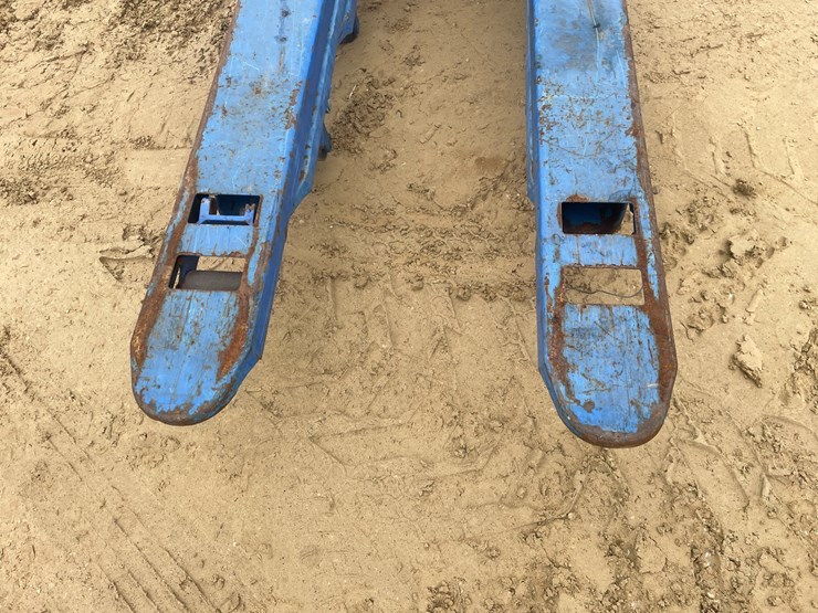 #3919-•-(3)-lift-rite-5,500-lbs.-pallet-jacks-image-6