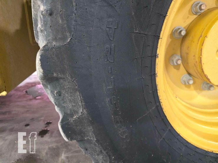 2008-caterpillar-416e-image-36