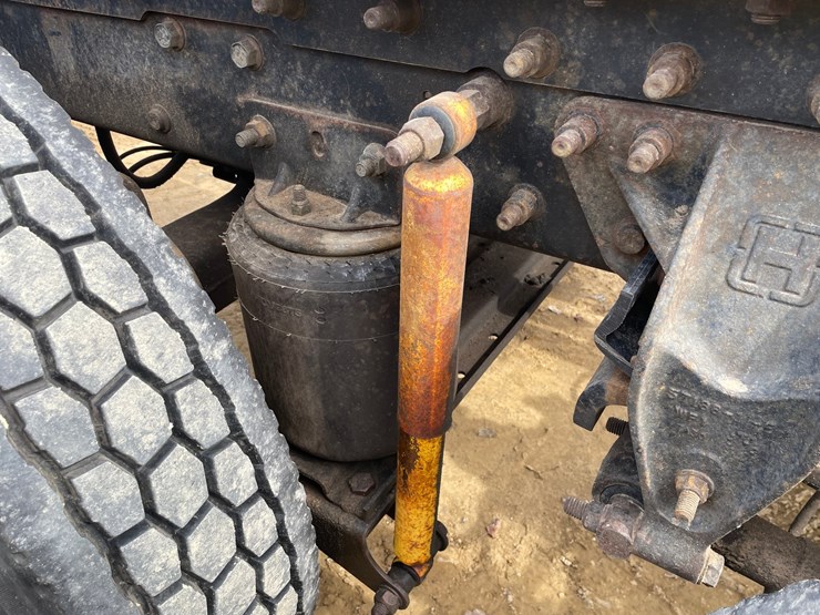 #400-•-1997-mac-ch600-semi-(has-wi-title)-image-40