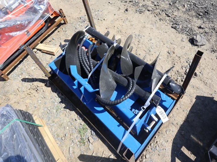 future-skid-steer-auger-image-1